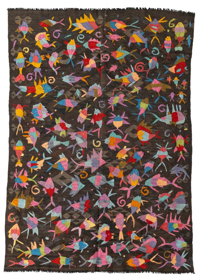 Detail image of 5' 4 x 7' 8 Hand Woven Kilim Suzani Wool Rug