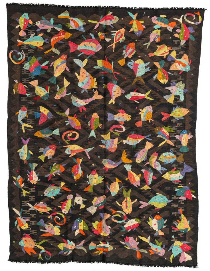 Detail image of 5' 3 x 8' Hand Woven Kilim Suzani Wool Rug