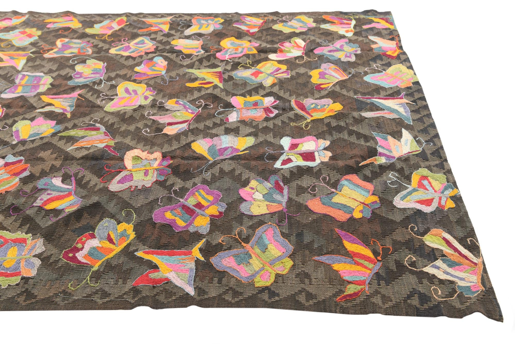 6' 5 x 9' 3 Hand Woven Kilim Suzani Wool Rug