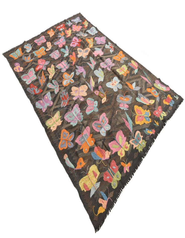 Detail image of 5' 7 x 8' 2  Hand Woven Kilim Suzani Wool Rug