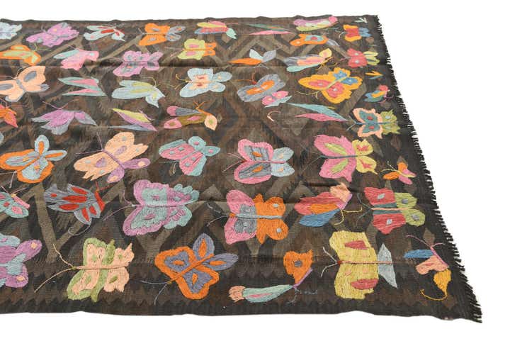 5' 7 x 8' 2 Hand Woven Kilim Suzani Wool Rug