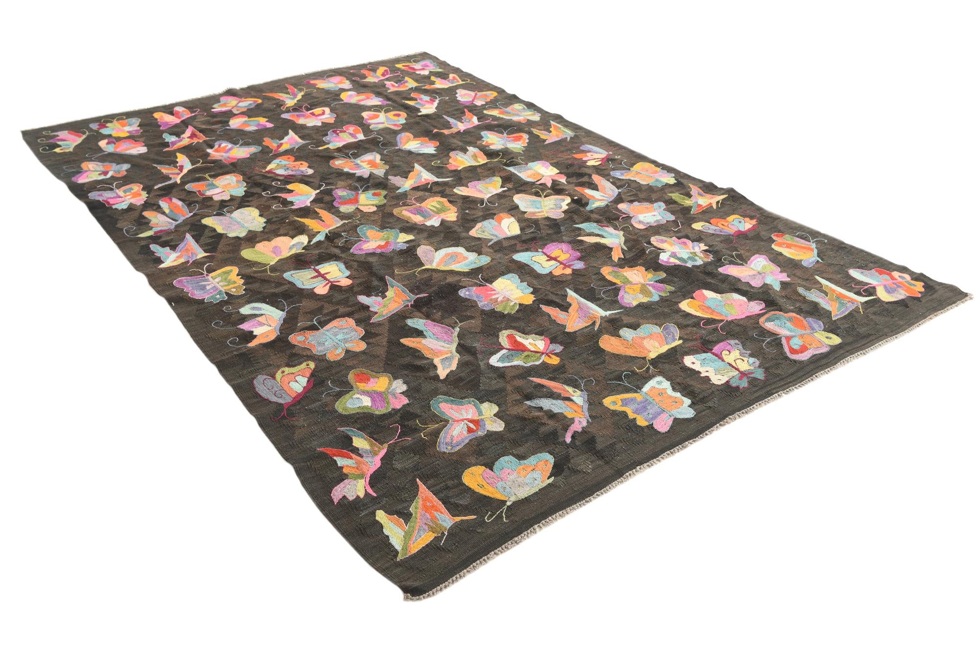 6' 5 x 9' 4 Hand Woven Kilim Suzani Wool Rug
