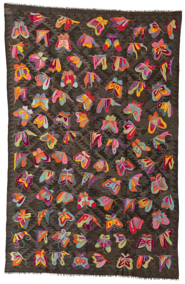 Detail image of 6' 1 x 9' 7 Hand Woven Kilim Suzani Wool Rug