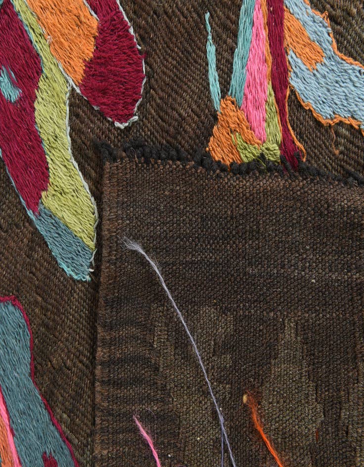 Detail image of 6' 5 x 9' 1  Hand Woven Kilim Suzani Wool Rug