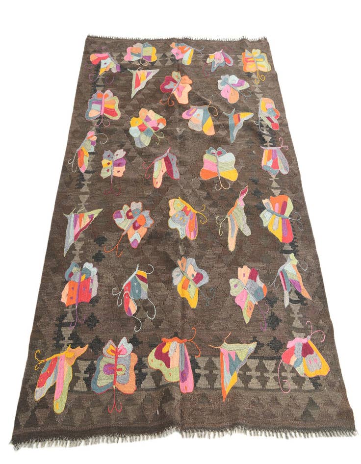 Detail image of 5' 1 x 6' 4  Hand Woven Kilim Suzani Wool Rug