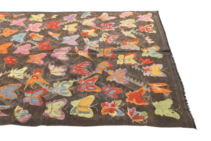 Detail image of 5' 4 x 7' 10 Hand Woven Kilim Suzani Wool Rug
