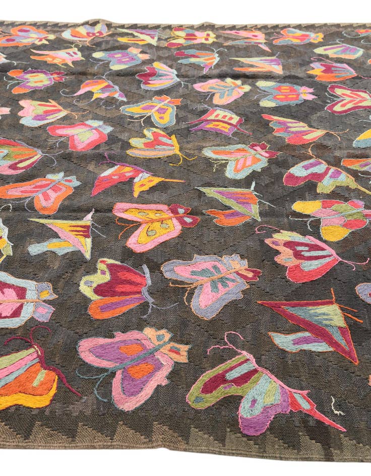 Detail image of 6' 8 x 9' 8  Hand Woven Kilim Suzani Wool Rug