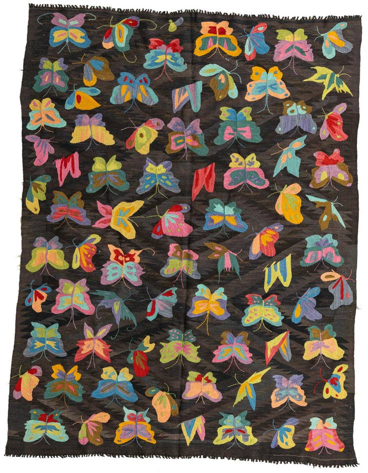 Detail image of 5' 4 x 8' Hand Woven Kilim Suzani Wool Rug