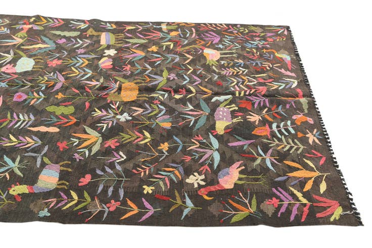 Detail image of 4' 7 x 6' 4 Hand Woven Kilim Suzani Wool Rug