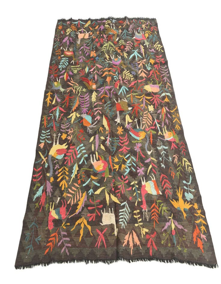 Detail image of 4' 9 x 6' 6  Hand Woven Kilim Suzani Wool Rug