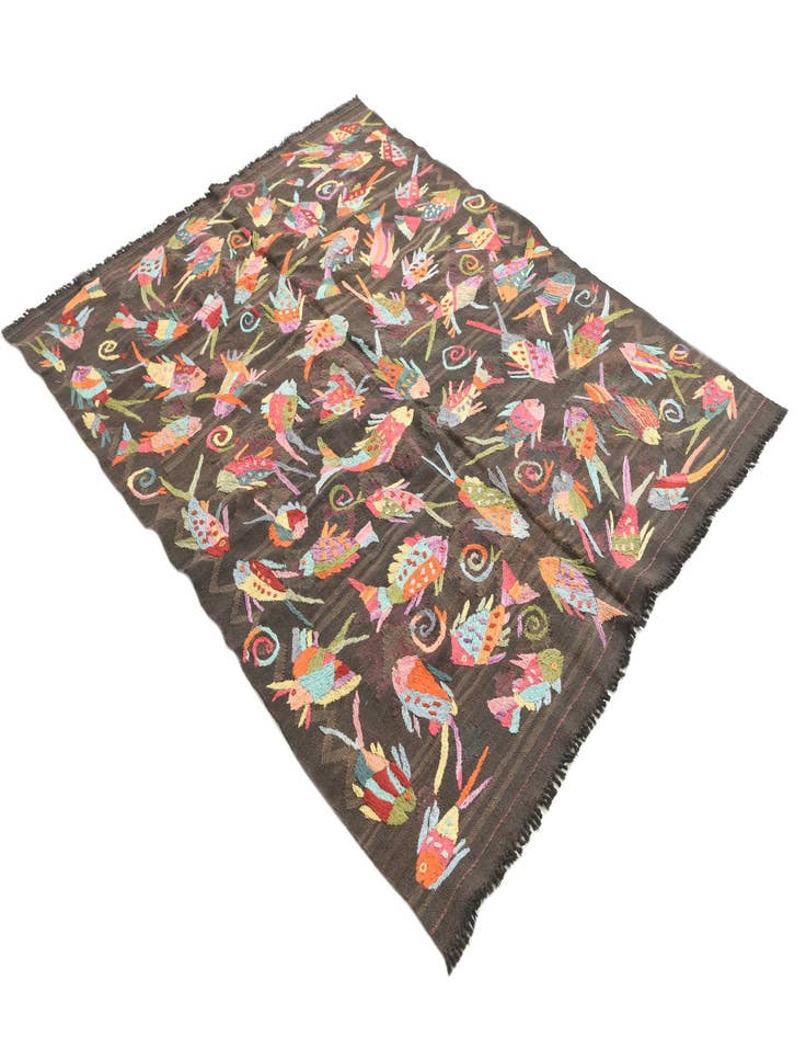 Detail image of 4' 9 x 6' 2  Hand Woven Kilim Suzani Wool Rug