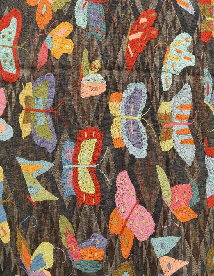 Detail image of 5' 8 x 7' 7  Hand Woven Kilim Suzani Wool Rug