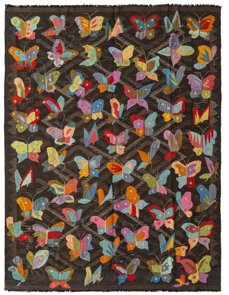Detail image of 5' 5 x 7' 8 Hand Woven Kilim Suzani Wool Rug