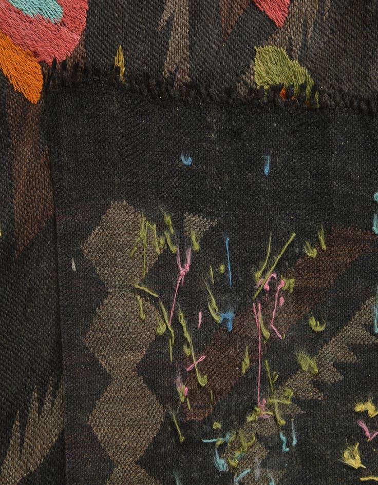 Detail image of 5' 1 x 7' 9  Hand Woven Kilim Suzani Wool Rug