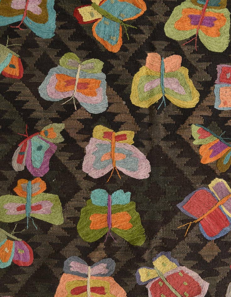 Detail image of 6' 1 x 9' 8  Hand Woven Kilim Suzani Wool Rug