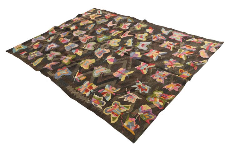 Detail image of 5' 8 x 7' 7 Hand Woven Kilim Suzani Wool Rug