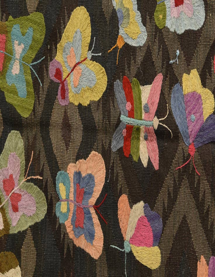 Detail image of 5' 8 x 7' 7  Hand Woven Kilim Suzani Wool Rug