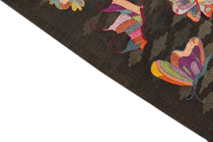 Detail image of 4' 8 x 6' 8 Hand Woven Kilim Suzani Wool Rug