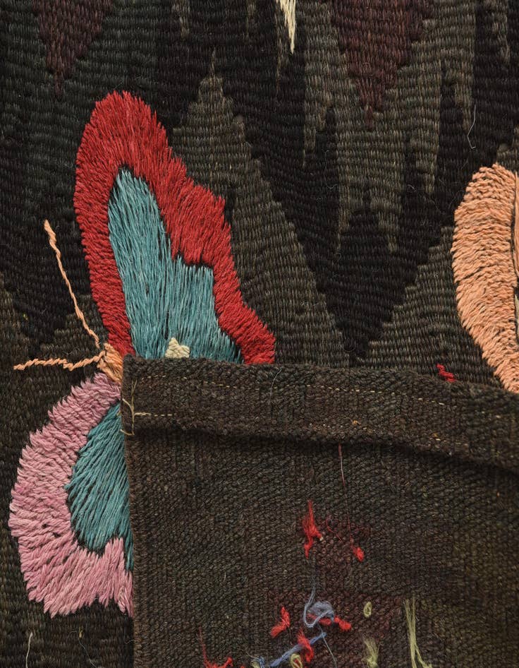 Detail image of 6' 1 x 8' 10  Hand Woven Kilim Suzani Wool Rug