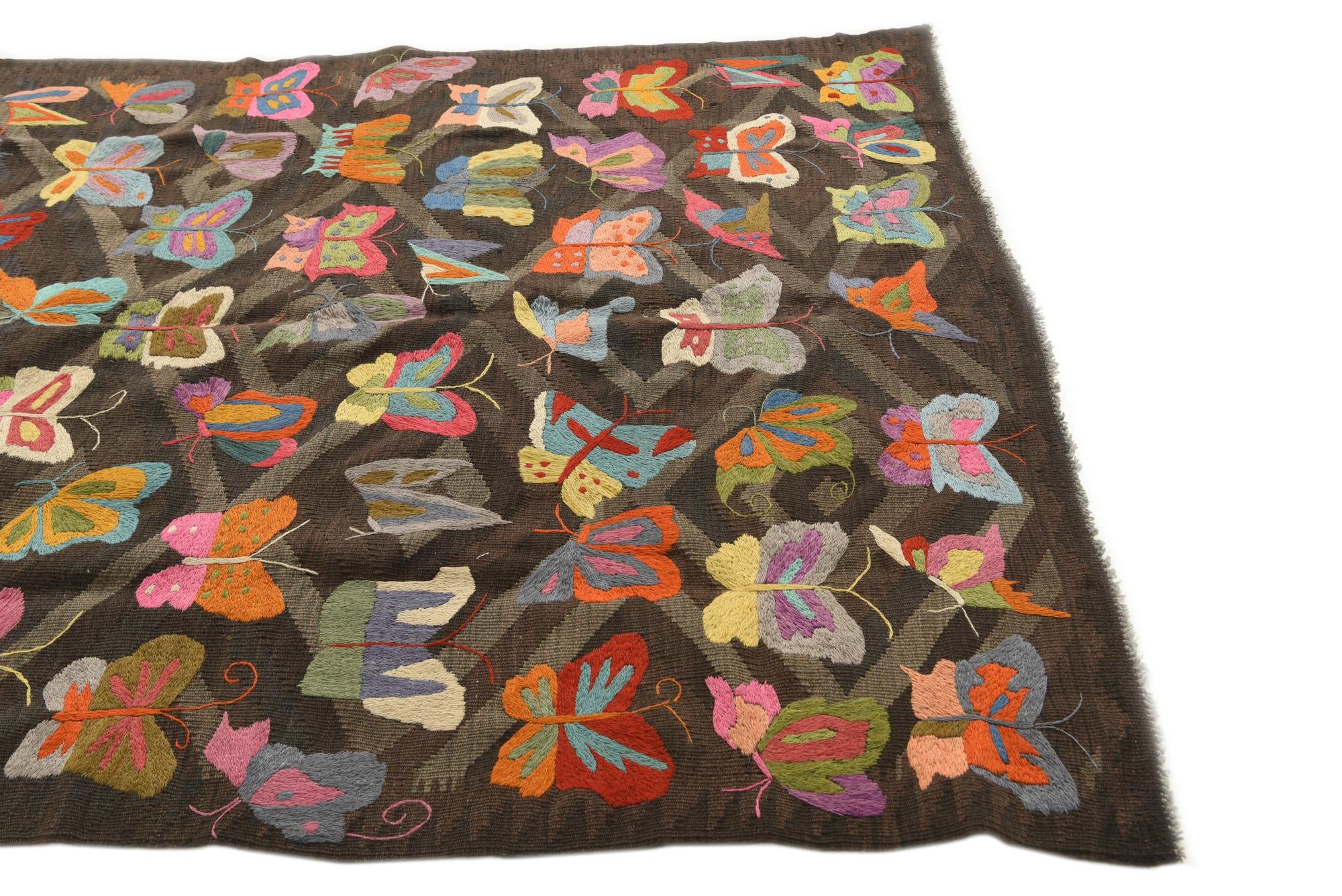 5' 2 x 7' 10 Hand Woven Kilim Suzani Wool Rug