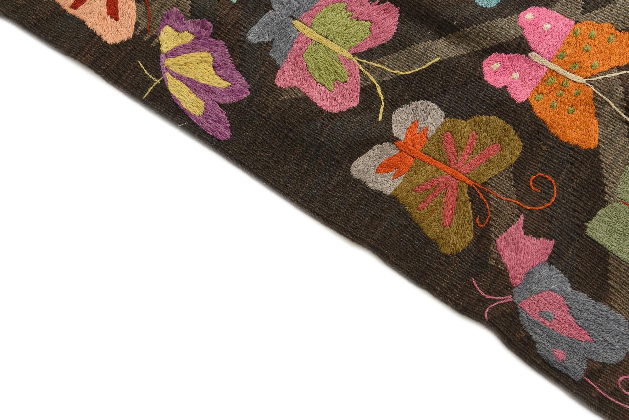 5' 2 x 7' 10 Hand Woven Kilim Suzani Wool Rug