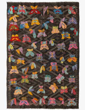 5' 5 x 8' Hand Woven Kilim Suzani Wool Rug