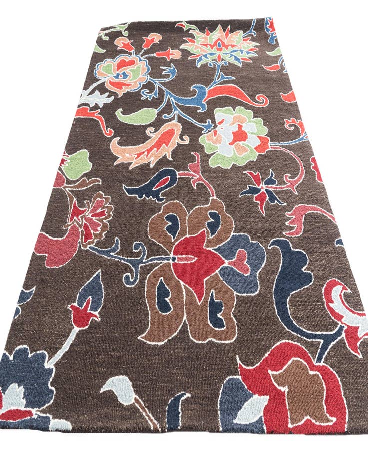 Detail image of 5' 1 x 8' Luna Rug