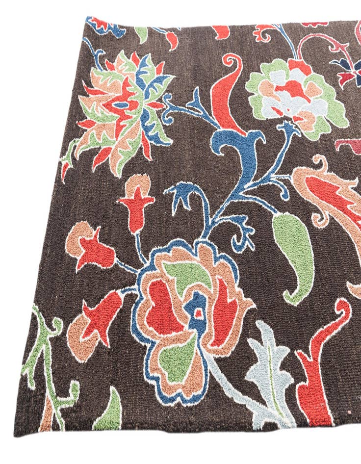 Detail image of 5' 1 x 8' Luna Rug