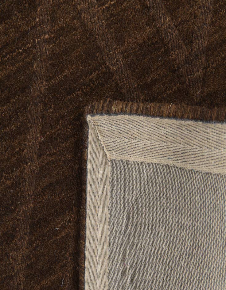 Detail image of 5' x 7' 5 Luna Rug