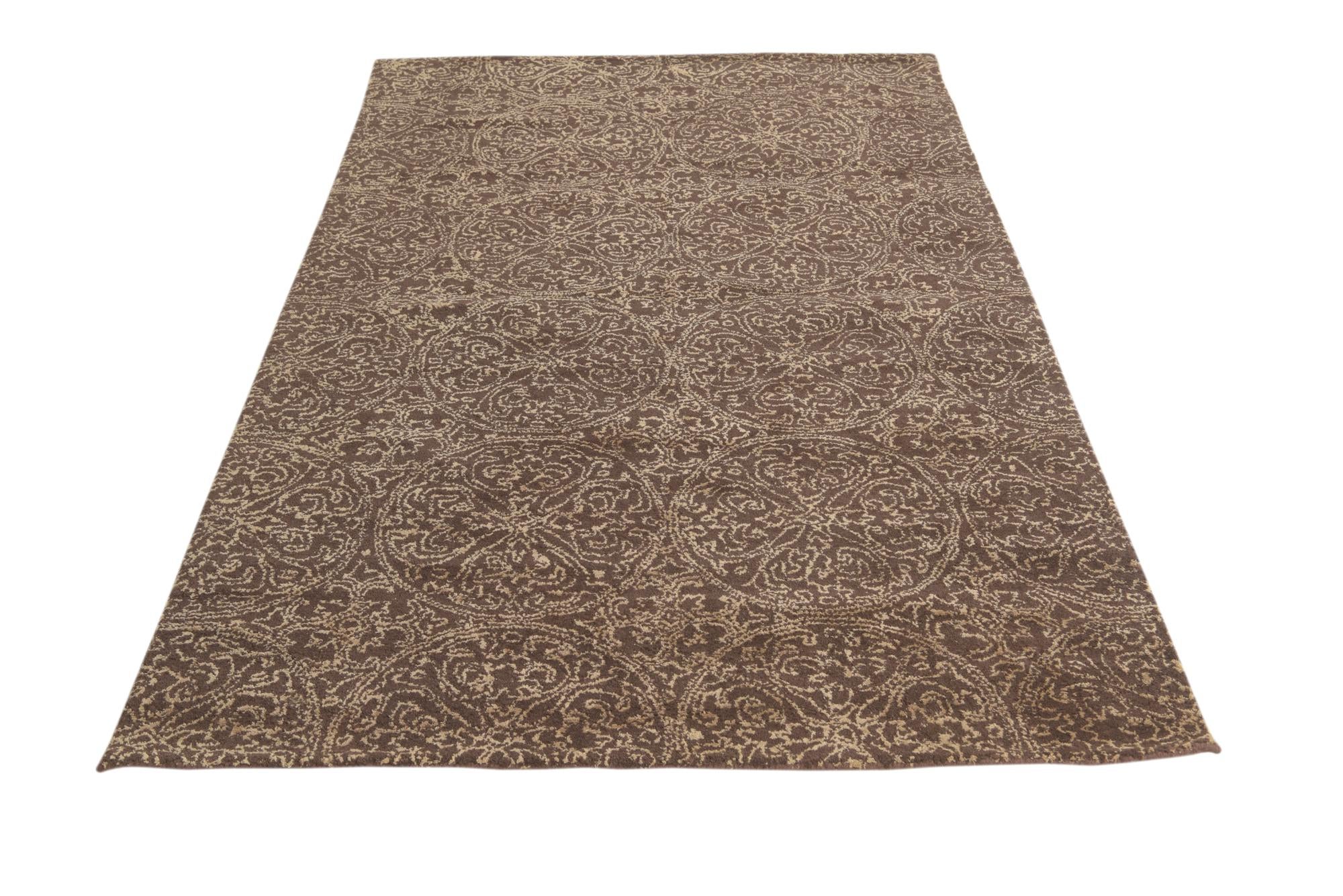 4' 10 x 8' Luna Rug