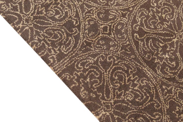 Detail image of 5' x 7' 10 Luna Rug