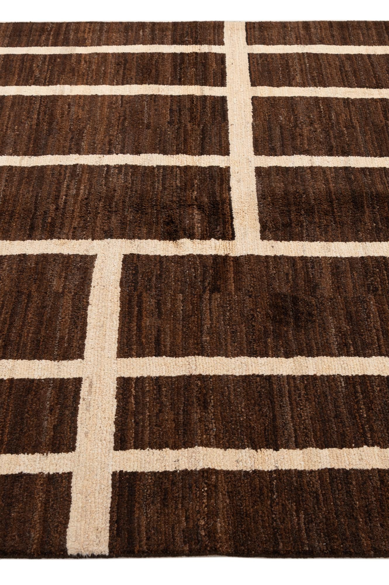 5' 9 x 7' 8 Hand Knotted Modern Ziegler Wool Rug
