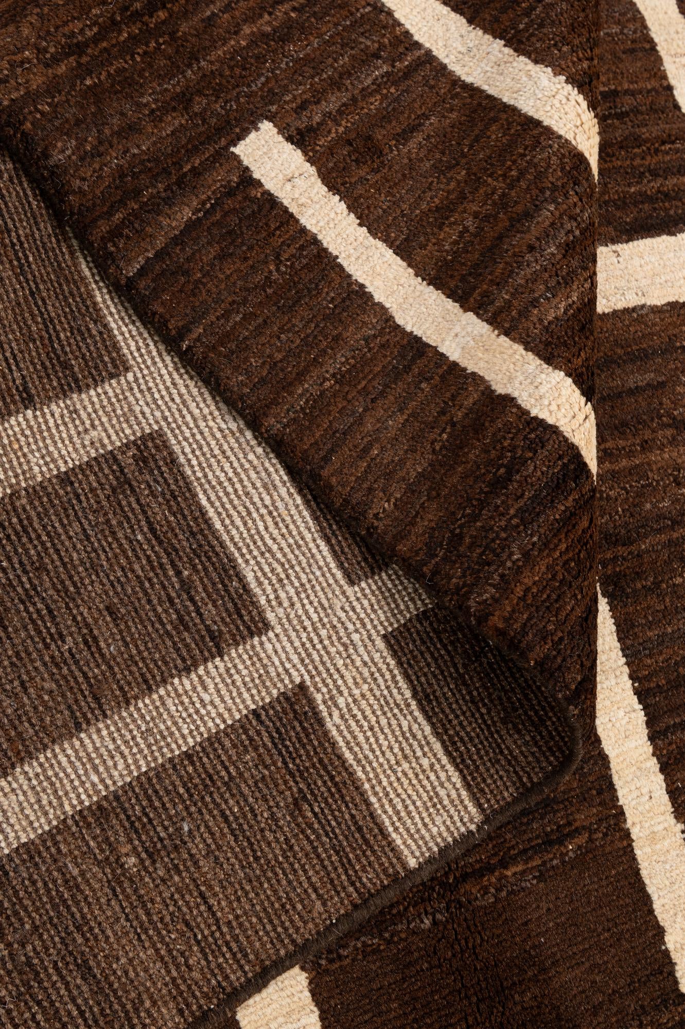 5' 9 x 7' 8 Hand Knotted Modern Ziegler Wool Rug