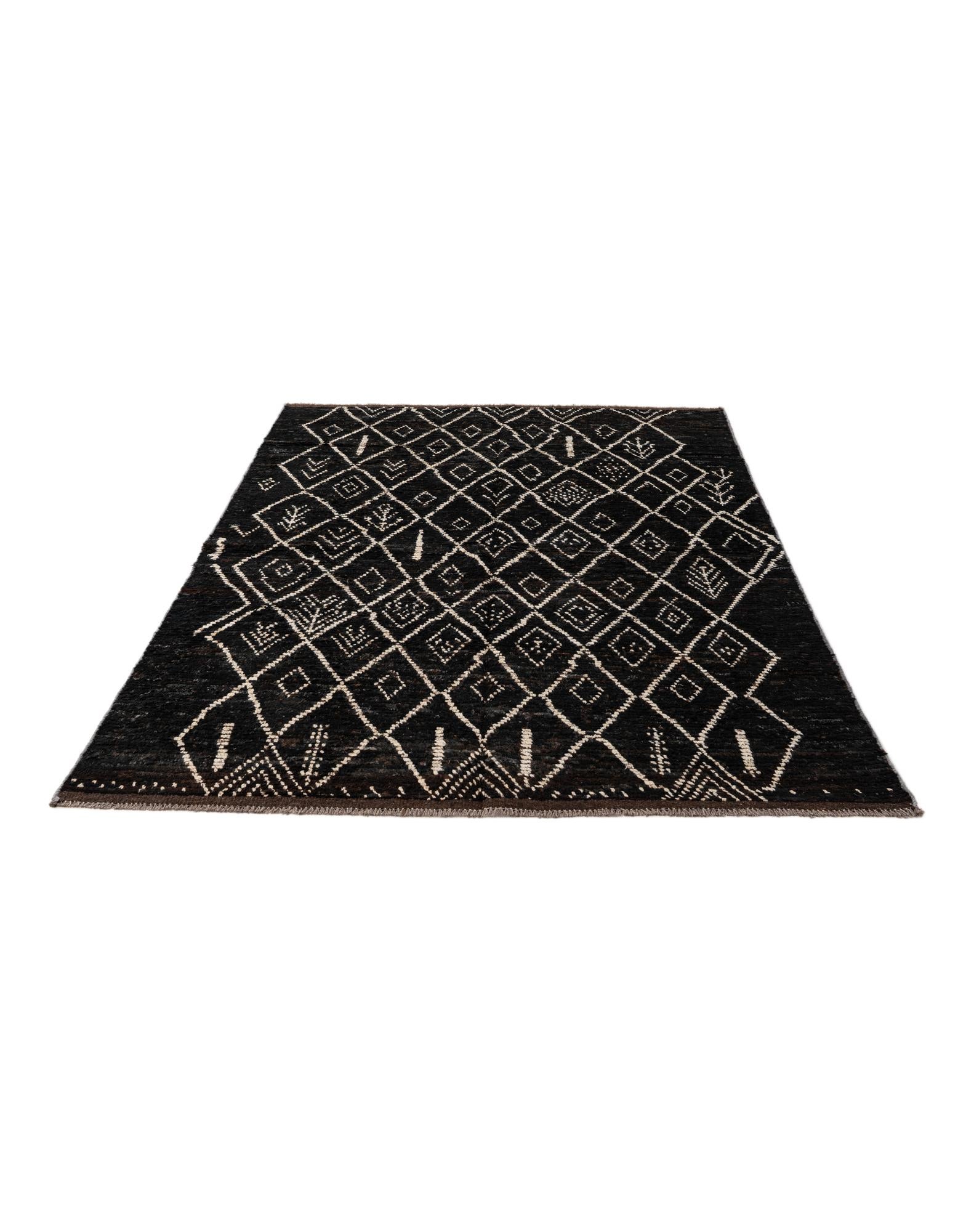 5' 4 x 7' 10 Hand Knotted Moroccan Wool Rug