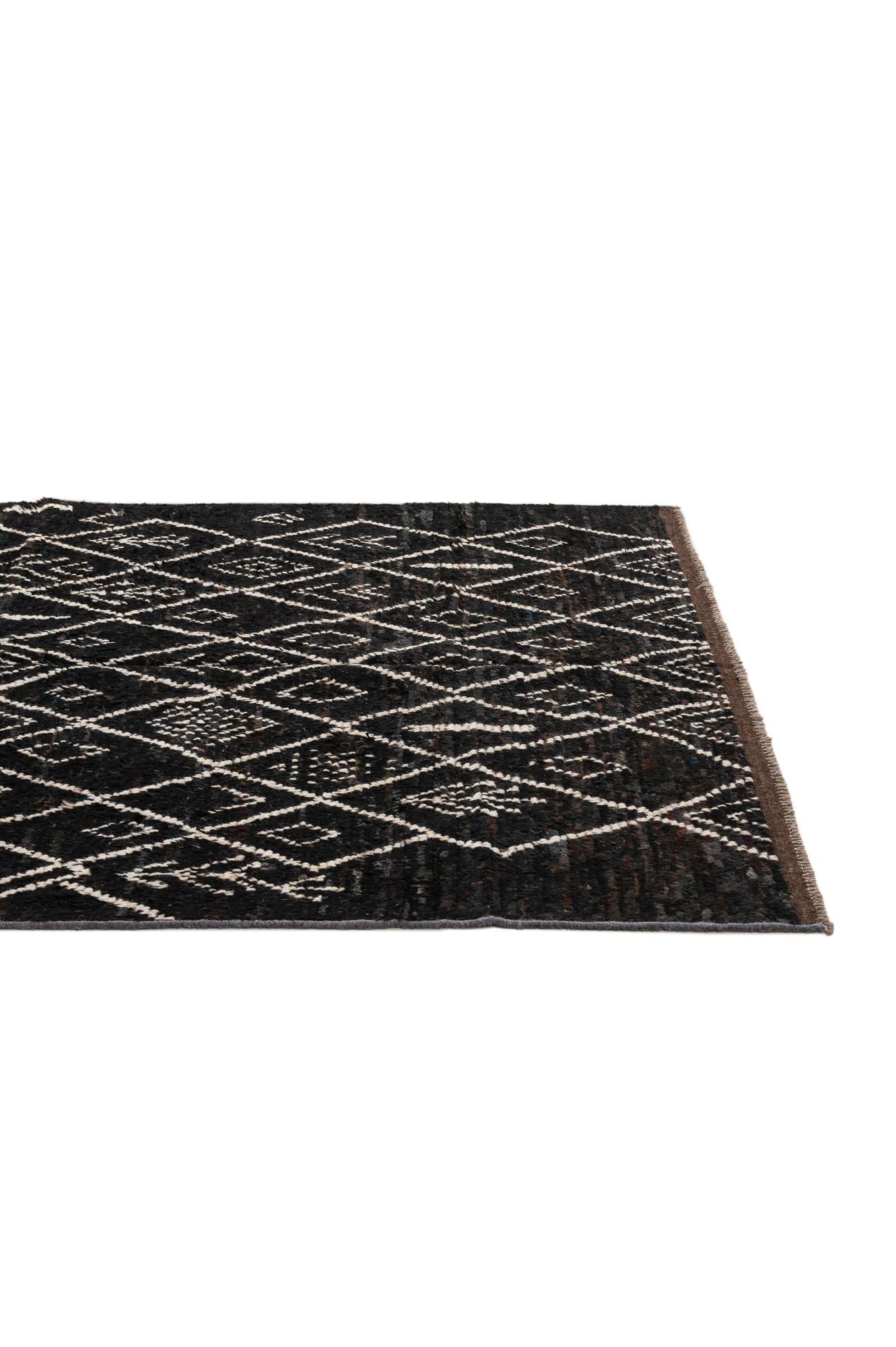 5' 4 x 7' 10 Hand Knotted Moroccan Wool Rug