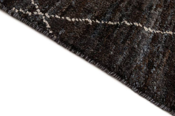 Detail image of 5' 2 x 7' 7 Hand Knotted Moroccan Wool Rug