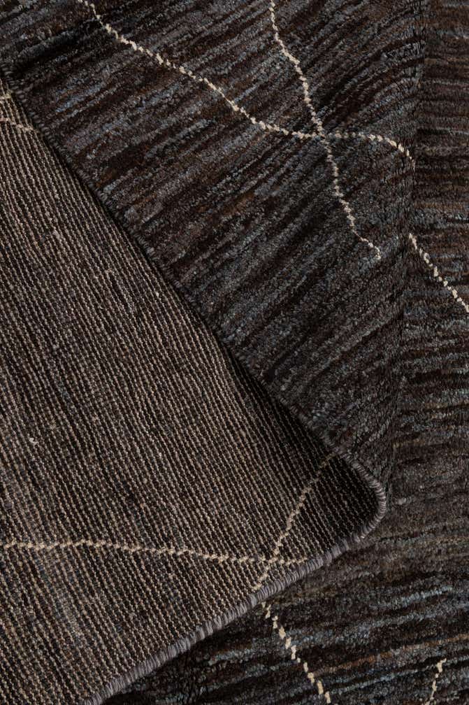 5' 2 x 7' 7 Hand Knotted Moroccan Wool Rug