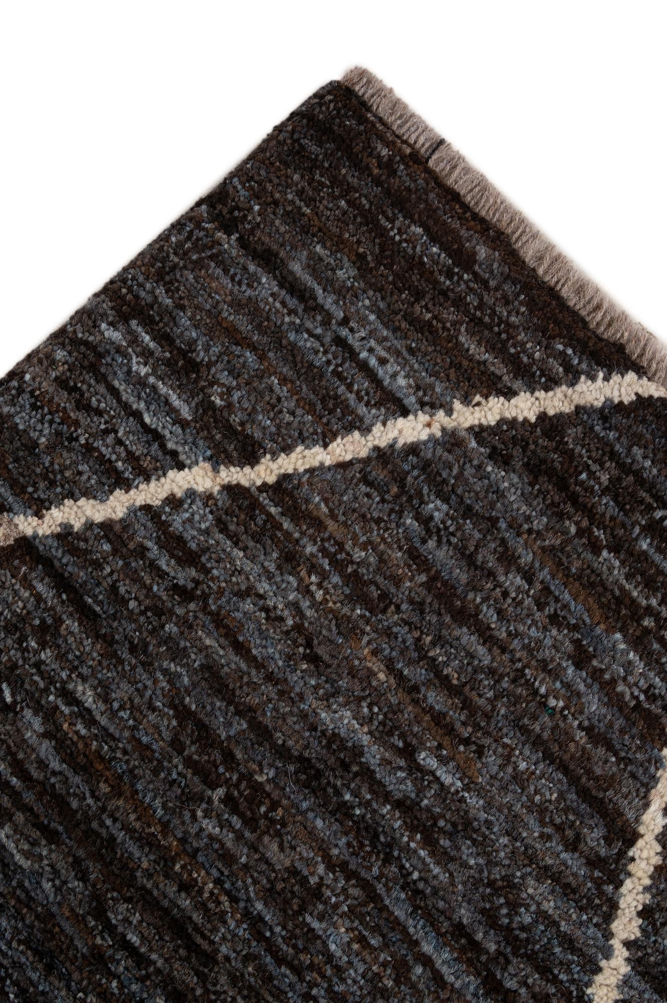 5' 4 x 8' 10 Hand Knotted Moroccan Wool Rug