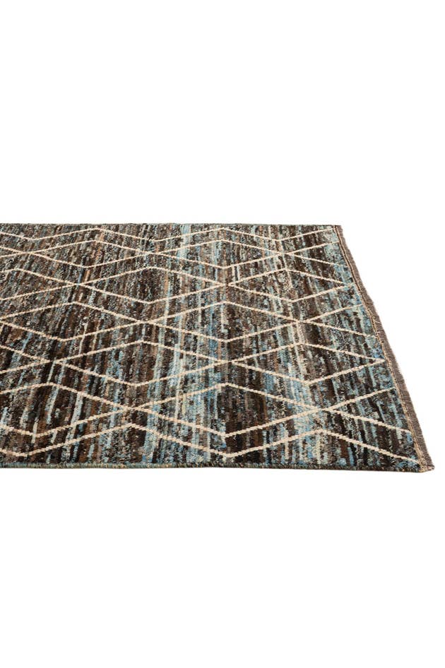 Detail image of 5' 7 x 7' 8 Hand Knotted Moroccan Wool Rug