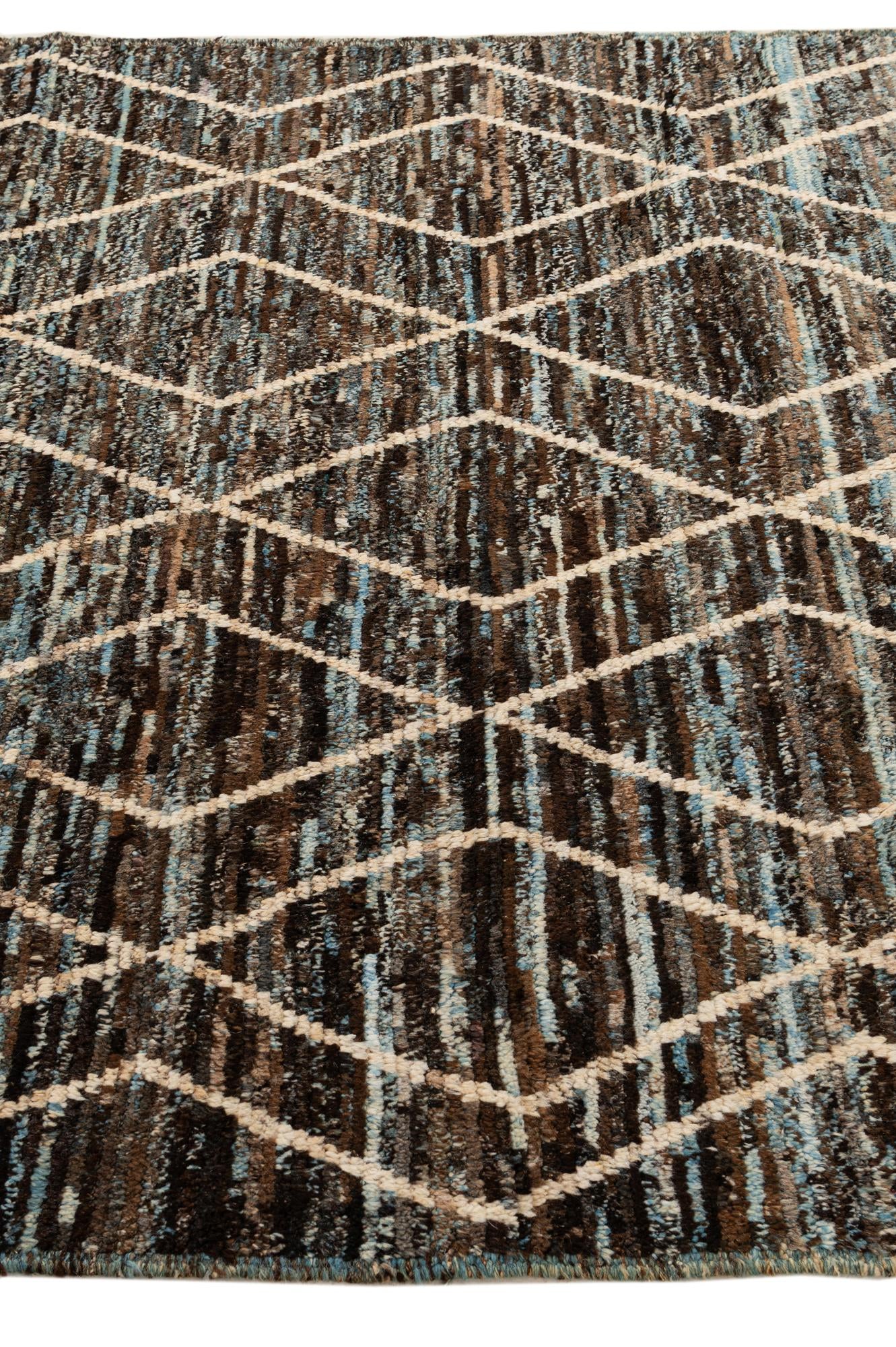 5' 7 x 7' 8 Hand Knotted Moroccan Wool Rug