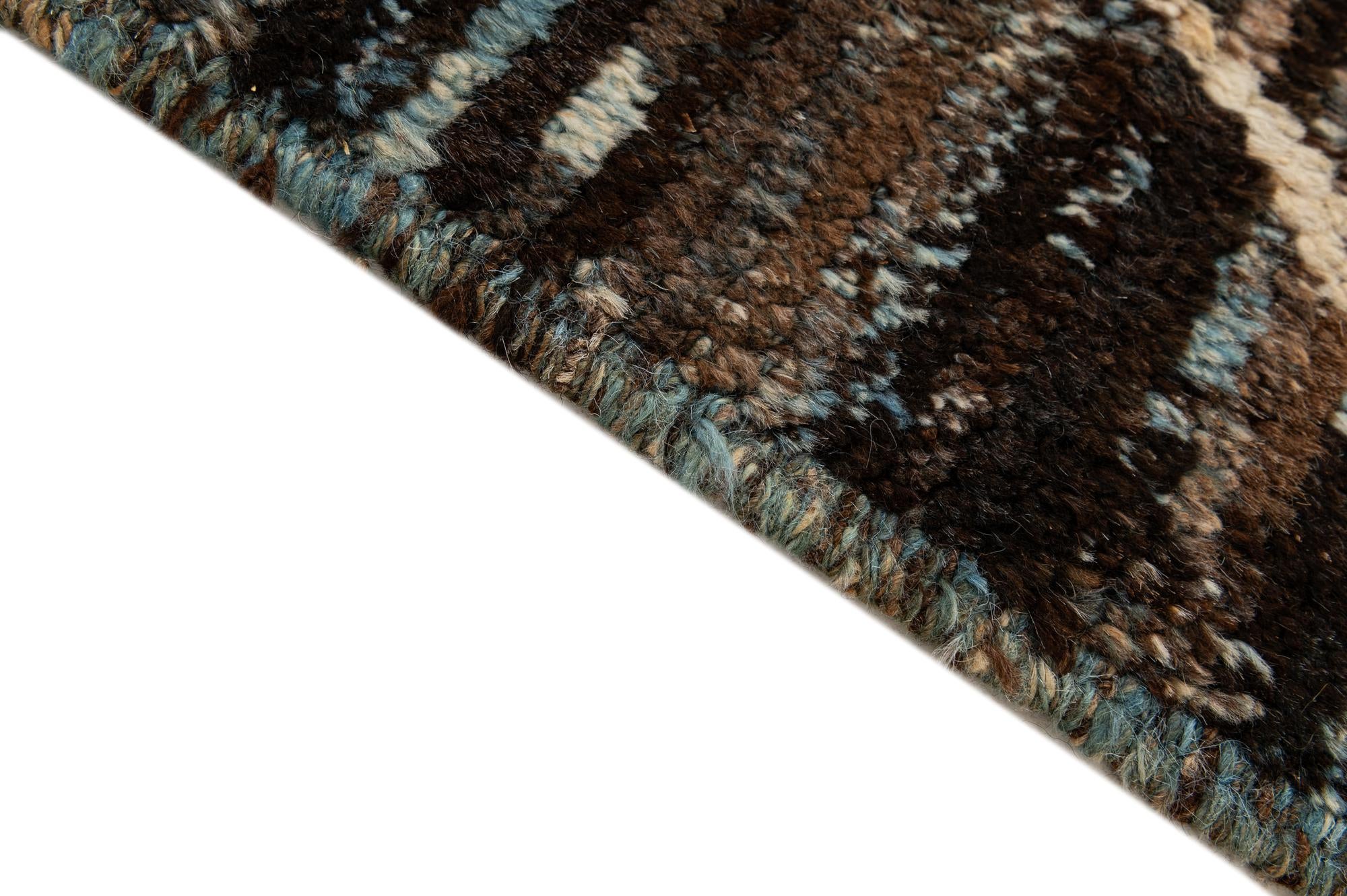 5' 7 x 7' 8 Hand Knotted Moroccan Wool Rug