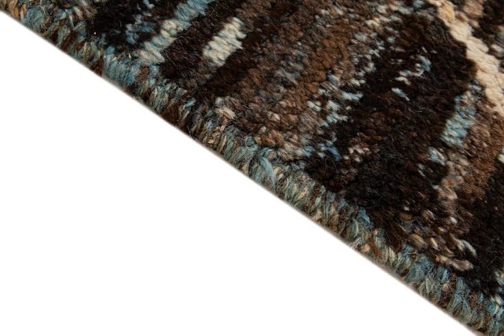 Detail image of 5' 7 x 7' 8 Hand Knotted Moroccan Wool Rug