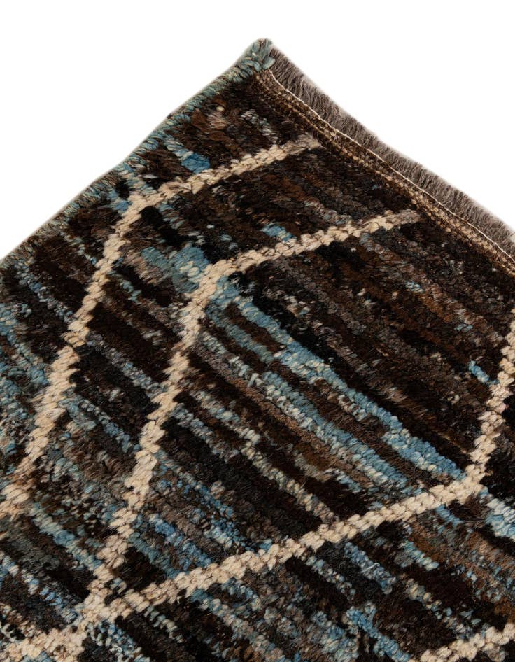 Detail image of 5' 7 x 7' 8  Hand Knotted Moroccan Wool Rug