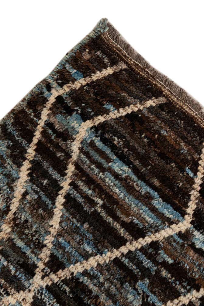 5' 7 x 7' 8 Hand Knotted Moroccan Wool Rug