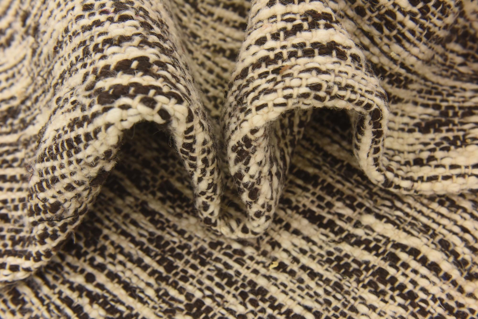6' 10 x 9' 10 Hand Knotted Moroccan Wool Rug