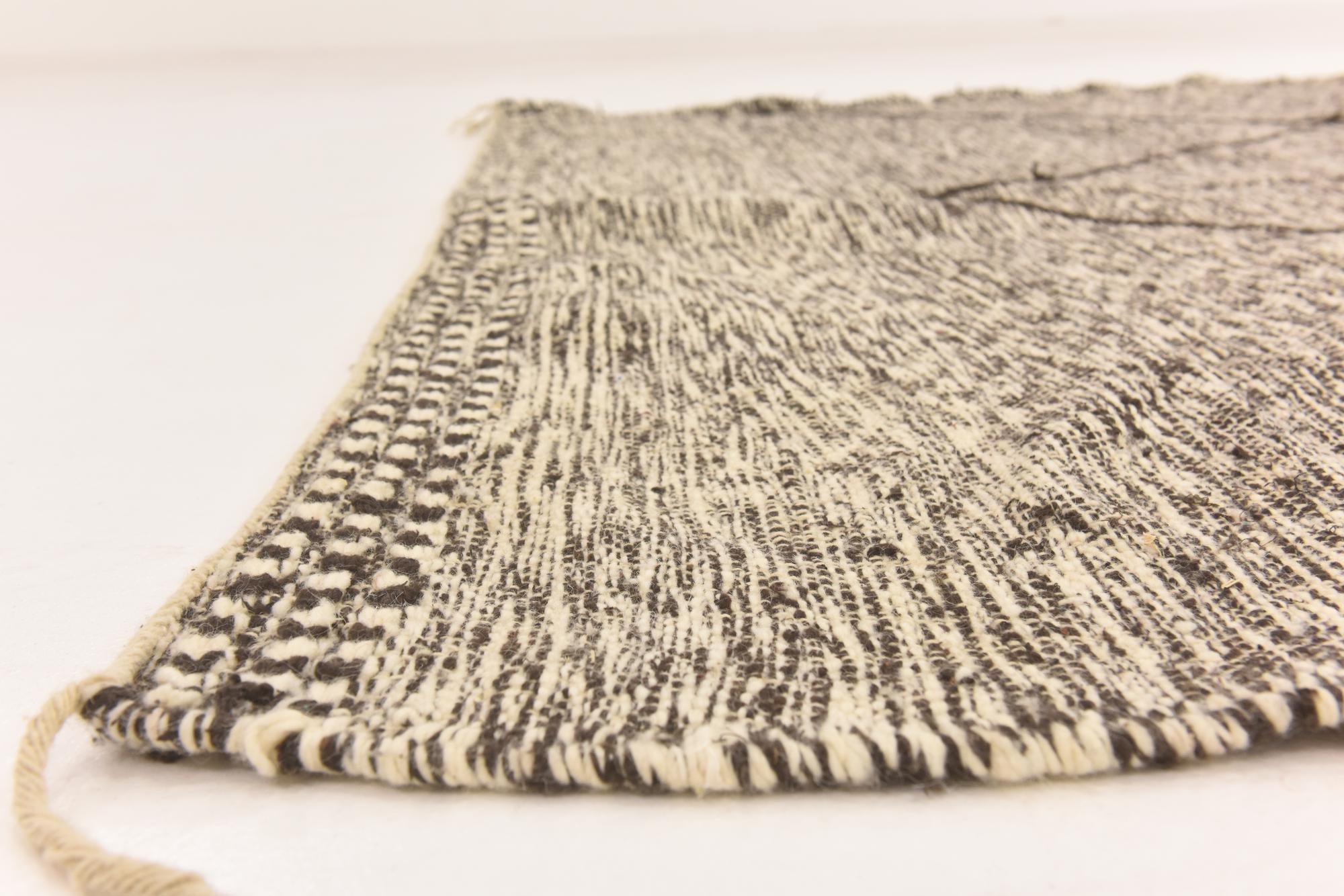 6' 10 x 9' 10 Hand Knotted Moroccan Wool Rug