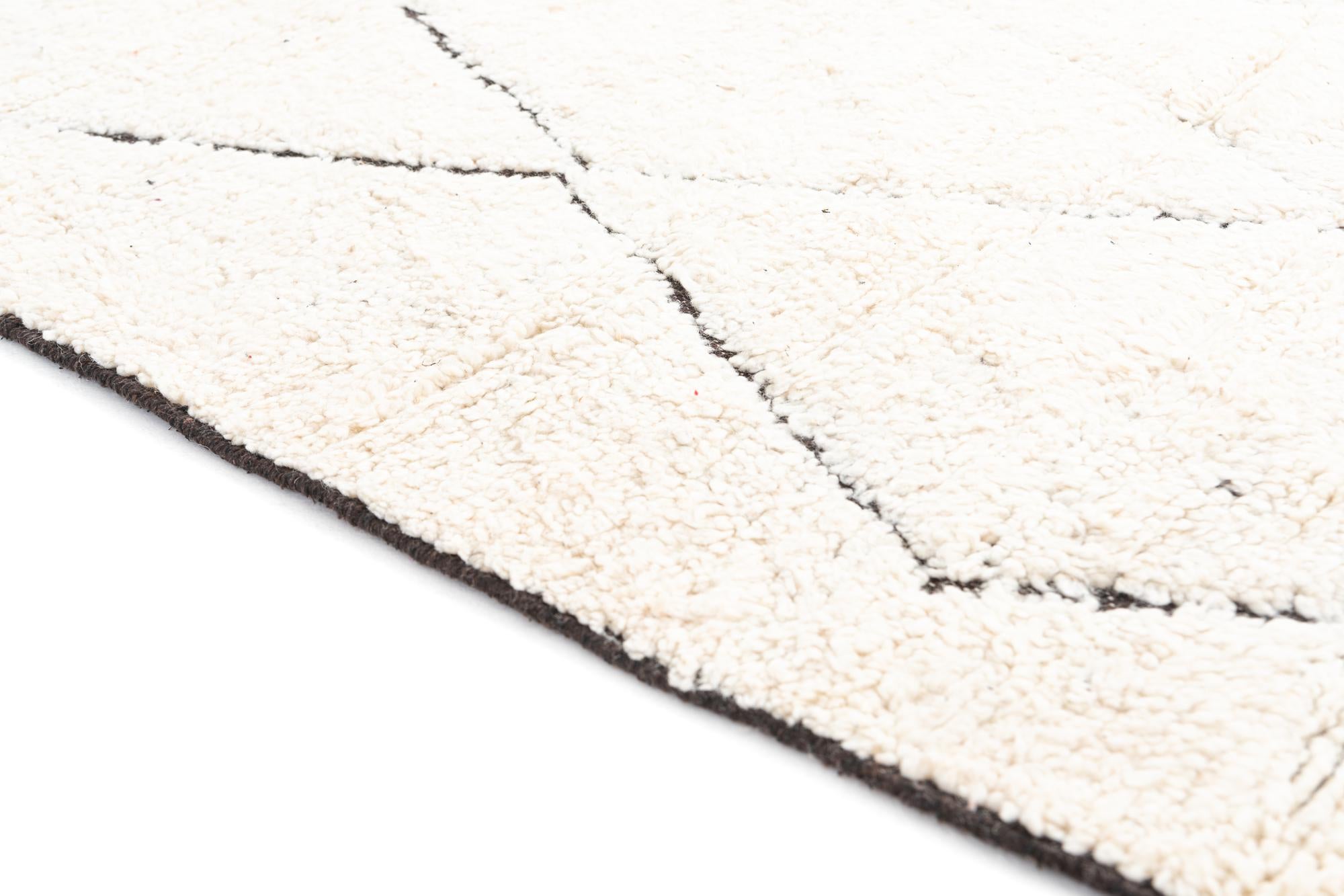 7' x 9' 9 Hand Knotted Moroccan Wool Rug