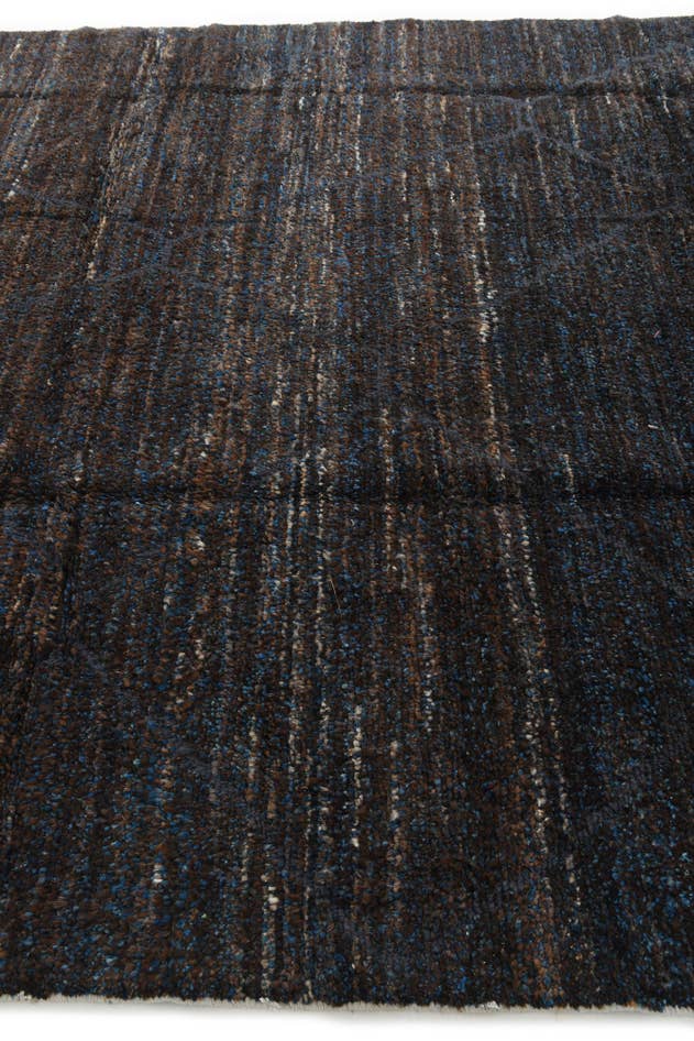Detail image of 7' 8 x 9' 10 Hand Knotted Moroccan Wool Rug