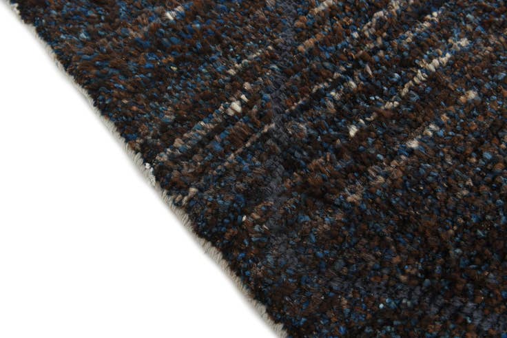 Detail image of 7' 8 x 9' 10 Hand Knotted Moroccan Wool Rug