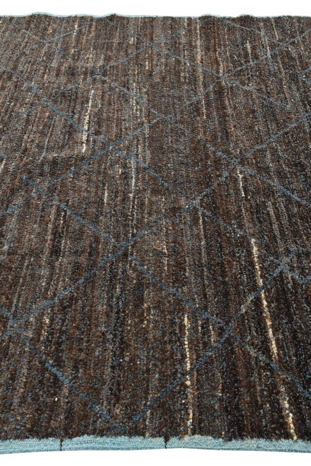 Detail image of 8' x 10' 7 Hand Knotted Moroccan Wool Rug